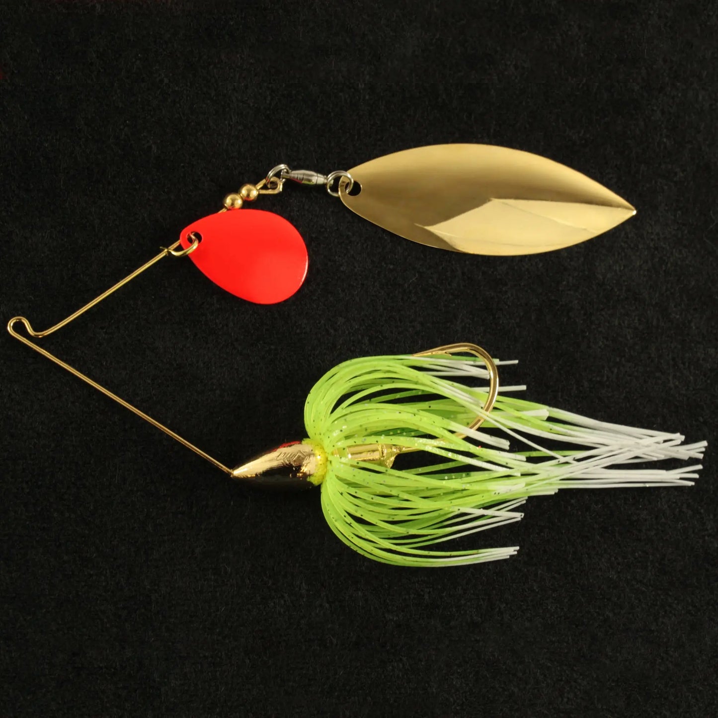War Eagle 2-Colorado RdKick 1/2oz GoldRK - Hot White Chart - Lucky Lure Tackle