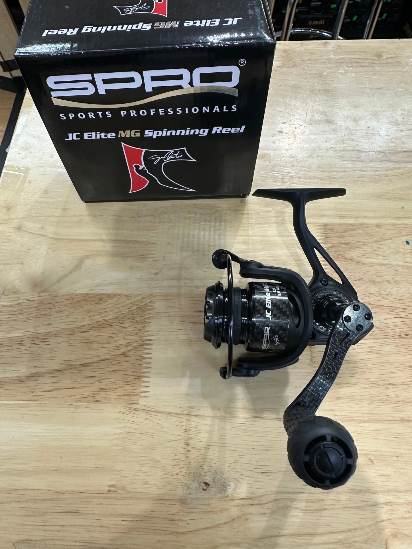 SPRO JC ELITE MG SPINNING REEL 2000BD 6.2:1 - Lucky Lure Tackle
