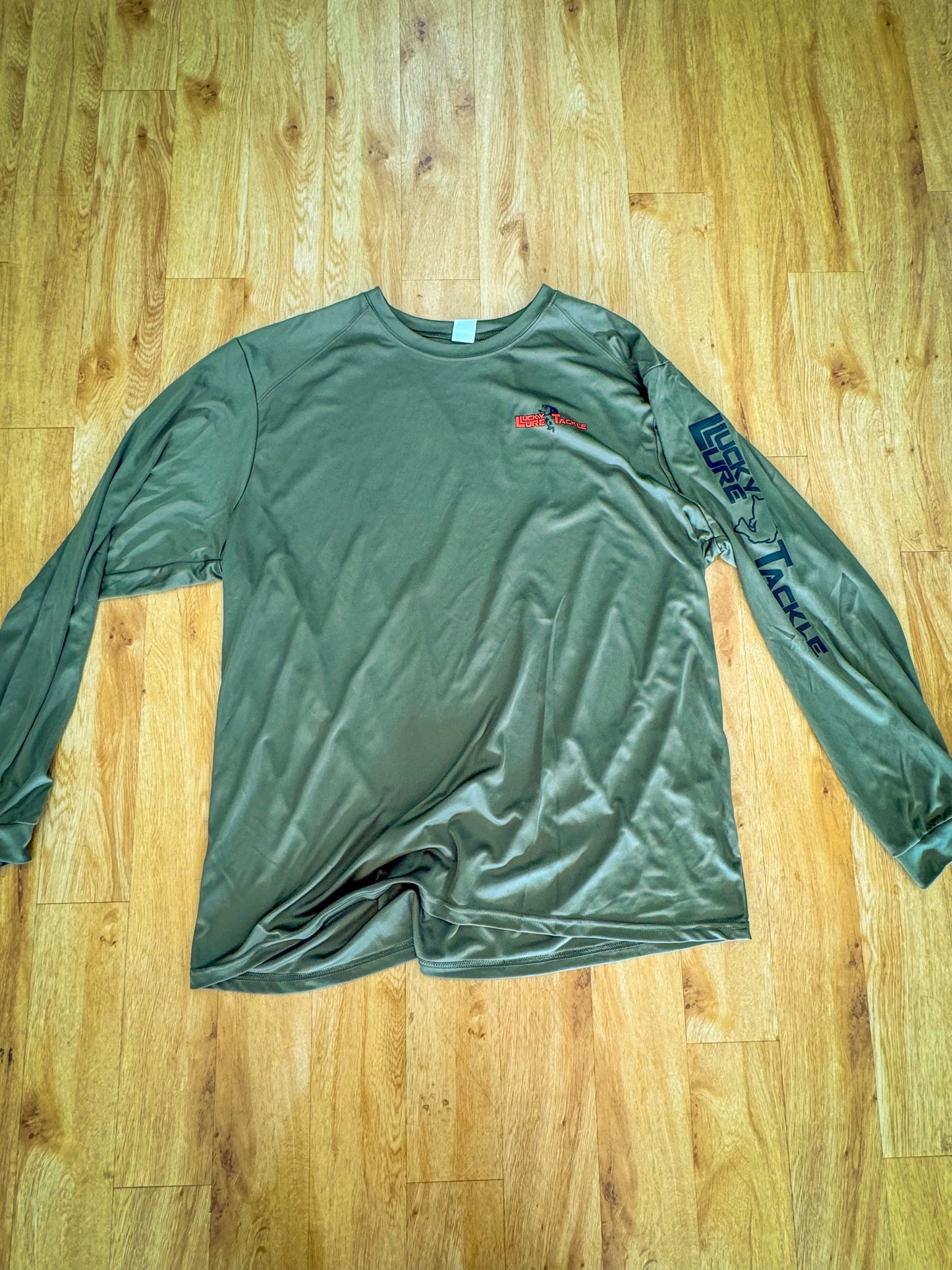Lucky Lure Performance Fishing Shirt