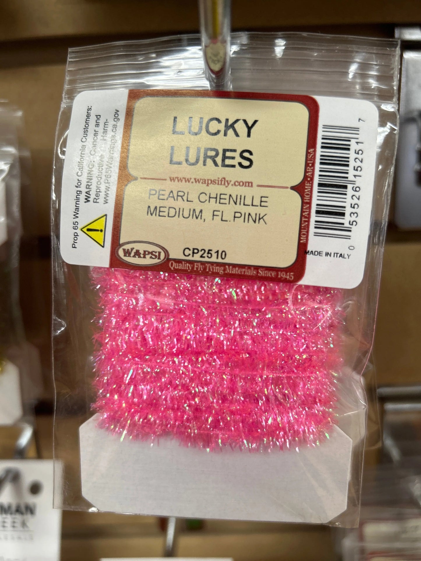 Wapsi Pearl Chenille Medium - Fl. Pink - Lucky Lure Tackle