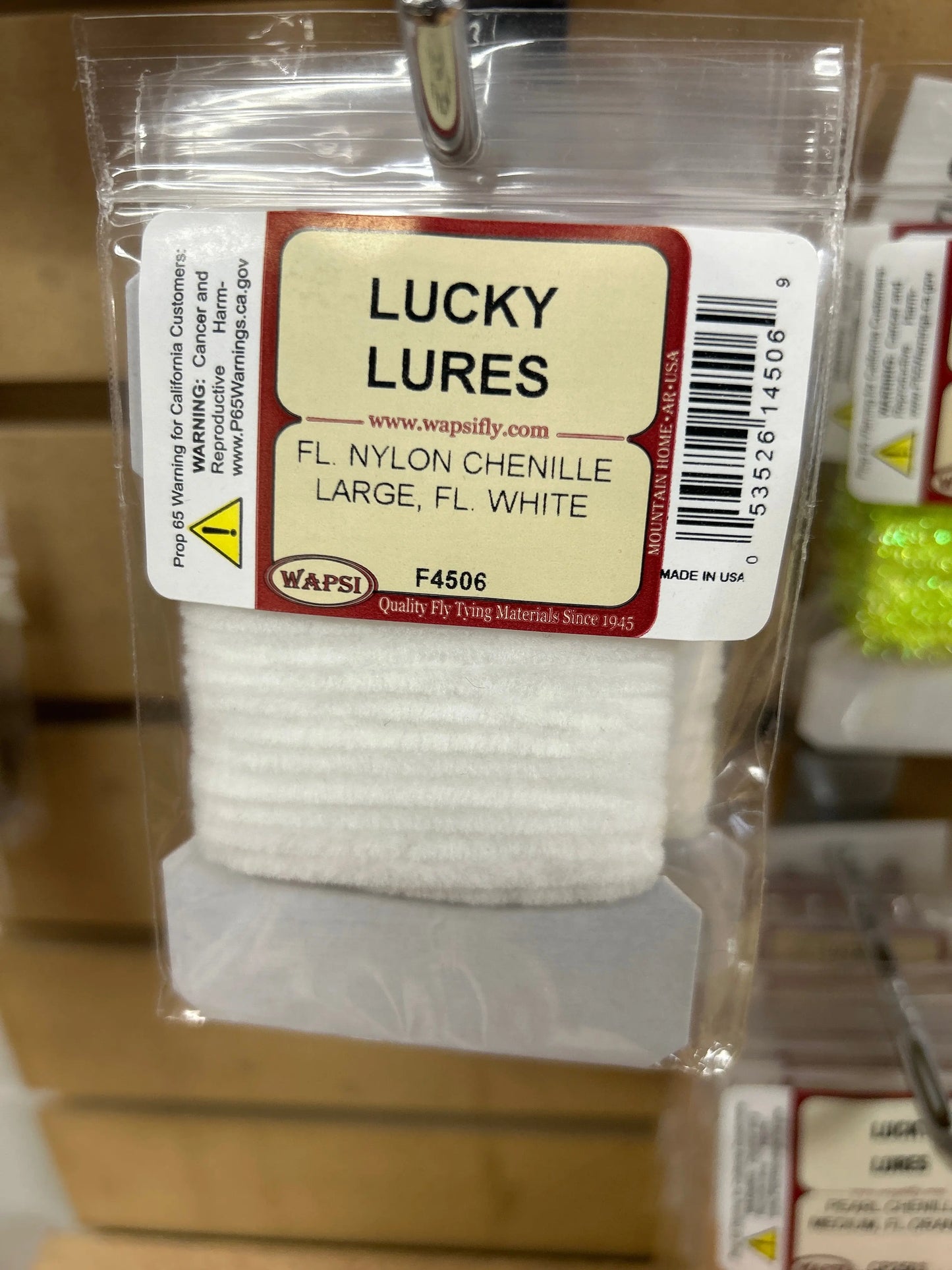 Wapsi FL Nylon Chenille Large - Fl. White - Lucky Lure Tackle