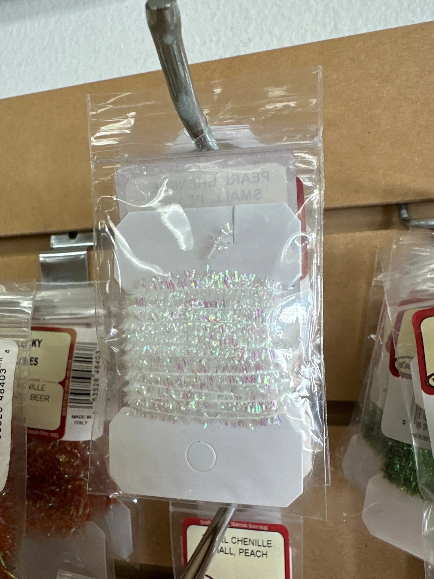 Wapsi Pearl Chenille Small - Pearl - Lucky Lure Tackle