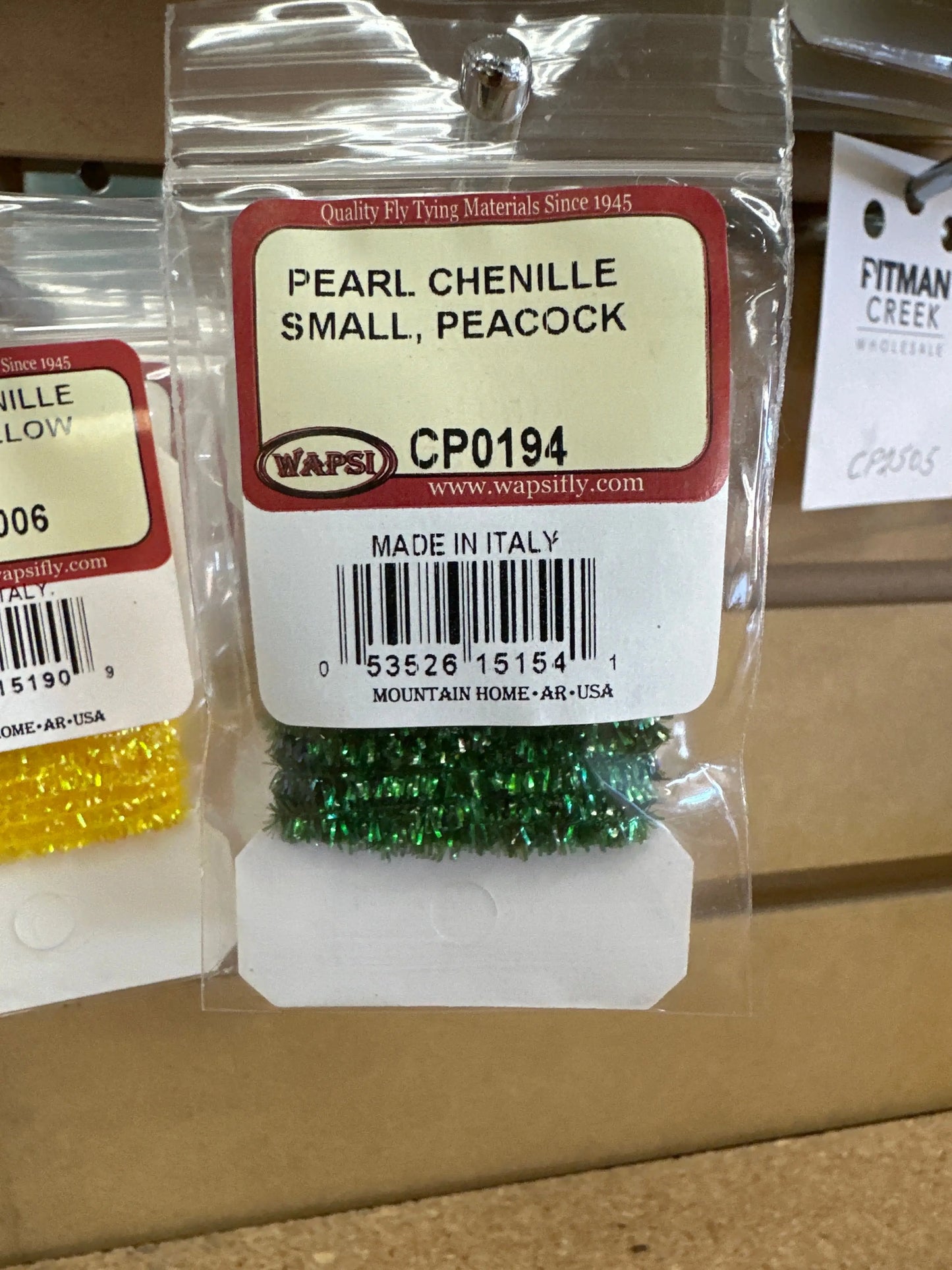 Wapsi Pearl Chenille Small - Peacock - Lucky Lure Tackle