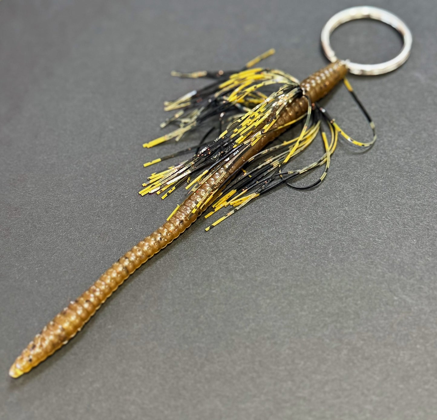 Tightline UV Whisker Finesse Worm 6" Rattl'n - Green Pumpkin w/ Black Green  5pk